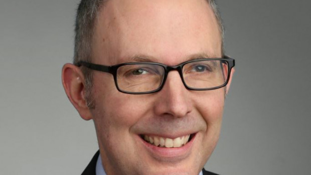 Thomas Peter ist bei Jordan insbesondere für Logistik, Immobilien, Finanzen, IT, Personal, Revision sowie Recht und Versicherungen zuständig. Thomas Peter ist bei Jordan insbesondere für Logistik, Immobilien, Finanzen, IT, Personal, Revision sowie Recht und Versicherungen zuständig.