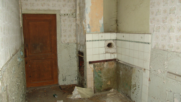 Zwei Drittel der Deutschen würden ihr Bad nur vom Profi renoivieren lassen (Bild: Pixabay).