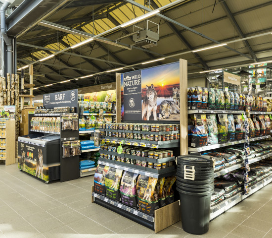 Auch eine Zooabteilung gehört zum neuen Gartencenter. Foto: Rene Vidalli