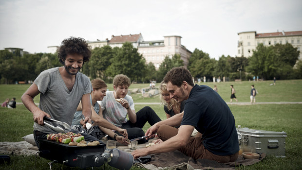 Weber: Grillen im Park
