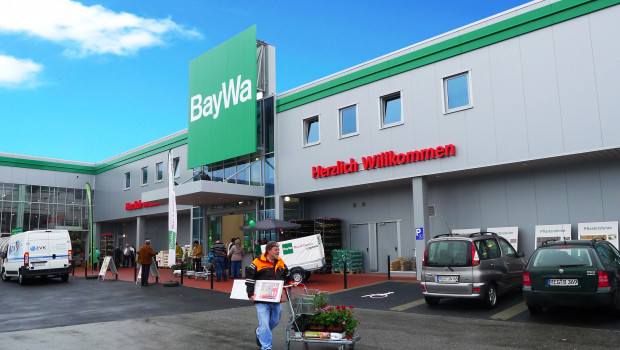 In Viechtach machte Hellweg einen neuen Baywa-Markt auf.
