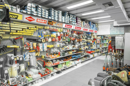 Den Home-Improvement-Markt bedienen auch mehr als 8.000 &nbsp;traditionelle, meist familiengeführte Händler.