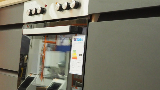 Der Umsatz in der Kategorie Einrichtungsgegenstände, Haushaltsgeräte und Baubedarf ist im Oktober deutlich zurückgegangen. Der Umsatz in der Kategorie Einrichtungsgegenstände, Haushaltsgeräte und Baubedarf ist im Oktober deutlich zurückgegangen.