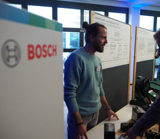 Eine eigene Abteilung kümmert sich um das Thema Produkt-Lebenszyklus und Nachhaltigkeit. Sie hat ihre Arbeit auf der Presseveranstaltung vorgestellt.