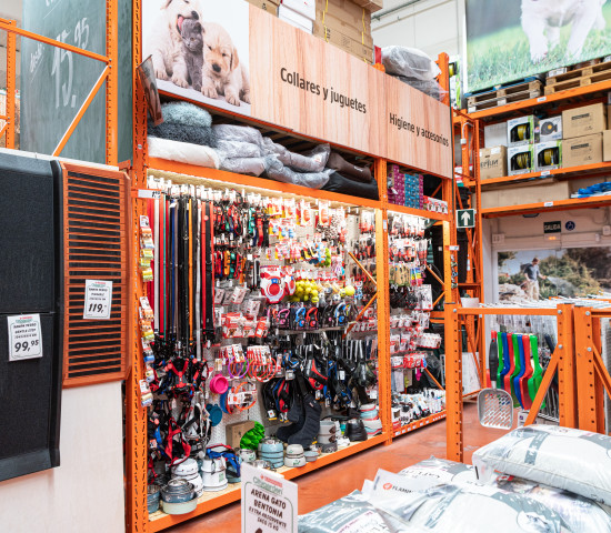 Das neue Heimtiersortiment von Bauhaus Spanien beschränkt sich auf Heimtiernahrung und Zubehör.