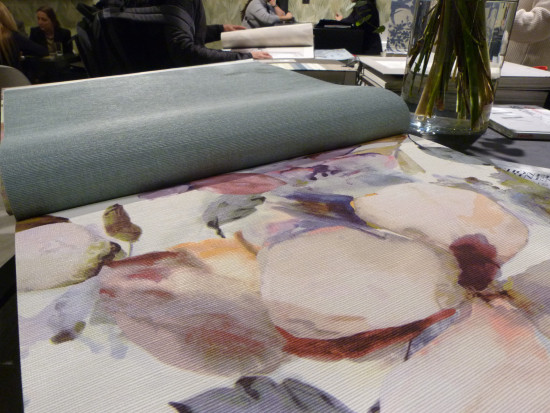 Zarte rosa Blüten schmücken die Tapeten von Rasch.&nbsp;