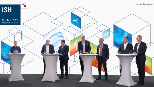 Die Veranstalter hatten ein Podium aus Branchen- und Messevertretern zusammengestellt.&nbsp;