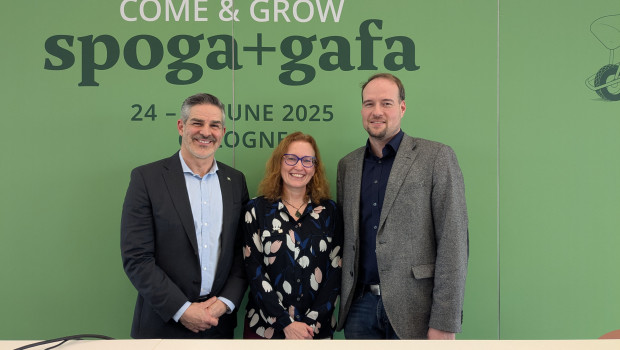Sie haben auf der gestrigen Pressekonferenz ein Update zur diesjährigen Messe gegeben (v. l.): Sebastian Rosito, Geschäftsbereichsleiter Koelnmesse, Claudia Maurer, Director Spoga+Gafa, und Philip Testroet, stellvertretender Geschäftsführer des IVG. Sie haben auf der gestrigen Pressekonferenz ein Update zur diesjährigen Messe gegeben (v. l.): Sebastian Rosito, Geschäftsbereichsleiter Koelnmesse, Claudia Maurer, Director Spoga+Gafa, und Philip Testroet, stellvertretender Geschäftsführer des IVG.