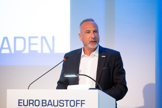 „Die Politik fremdelt einfach mit dem Bau“, stellte Dr. Eckard Kern fest.