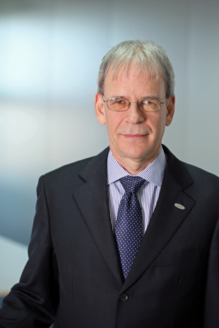 Albrecht Hornbach,  Aufsichtsratsvorsitzender