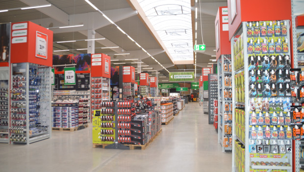 Mit der Herausforderung, Mitarbeitende für die Fläche zu finden, ist auch die Baumarktbranche konfrontiert. &nbsp;