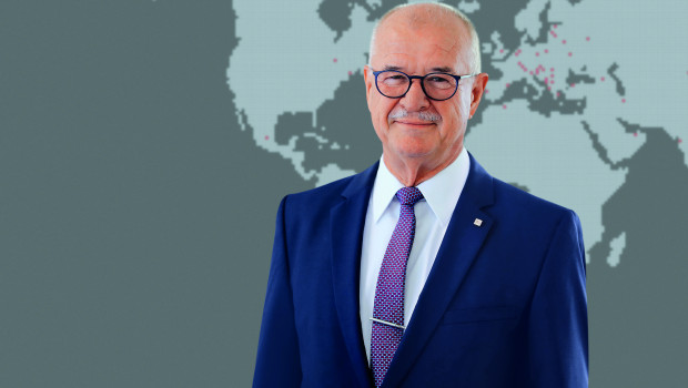 Dr. Eckhard Keill, Vorstand der Roto Frank Holding AG. Dr. Eckhard Keill, Vorstand der Roto Frank Holding AG.