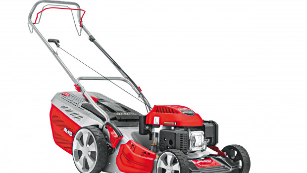 Der Al-Ko Highline 51.5 SP-A ging als bester Benziner aus dem Rasenmähertest von Råd & Rön hervor.