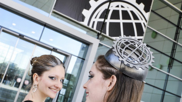 Drei ist besser als vier