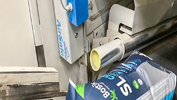 Messung der Staubkonzentration&nbsp;am gekippten Sack