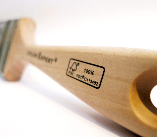 Die Pinselstiele bestehen aus FSC-zertifiziertem Holz aus nachhaltiger Forstwirtschaft. Die Pinselstiele bestehen aus FSC-zertifiziertem Holz aus nachhaltiger Forstwirtschaft.