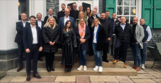 Die Mitglieder des VDT trafen sich am 8. November 2024 bei Erfurt & Sohn in Wuppertal. Die Mitglieder des VDT trafen sich am 8. November 2024 bei Erfurt & Sohn in Wuppertal.