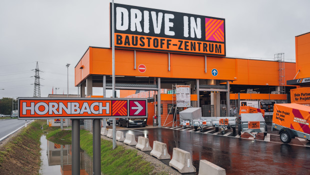 Hornbach Baumarkt hat erst kürzlich in Graz&nbsp;einen Bau- und Gartenmarkt samt Drive in eröffnet.&nbsp;