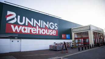 Bunnings verdient viel in der Heimat und verliert viel in UK und Irland