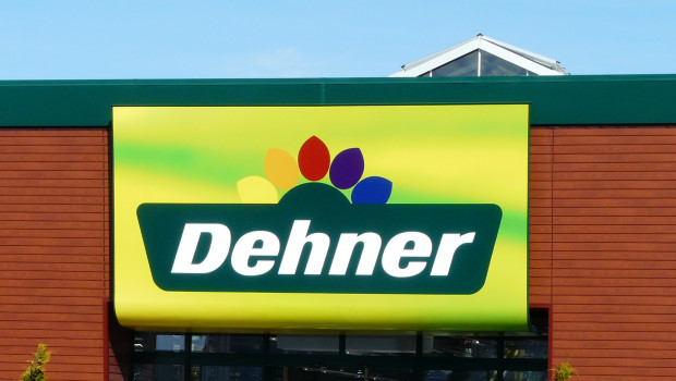Dem "Look and Feel" von Dehner soll der übernommene Standort in Peißen ab Januar 2016 angepasst werden. Dem "Look and Feel" von Dehner soll der übernommene Standort in Peißen ab Januar 2016 angepasst werden.