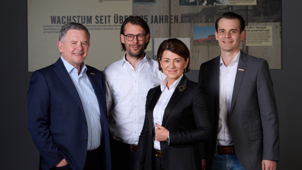 Sie bilden ab dem 1. November 2026 das Vorstands-Team der Hornbach Management AG (v. l.): Erich Harsch, Jan Hornbach, Dr. Joanna Kowalska und Nils Hornbach.