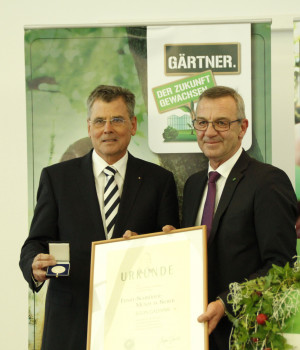 Egon Galinnis, Jürgen Mertz Egon Galinnis, Jürgen Mertz