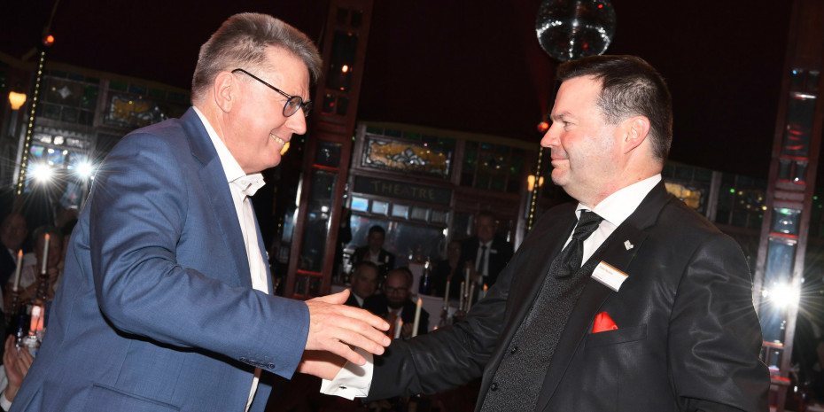 Globus Baumärkte, Erich Huwer (links), Timo Huwer