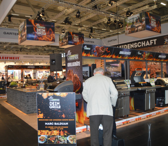 Die Eigenmarke Mr. Gardener tritt mit ihrem Grillsortiment emotionaler auf.