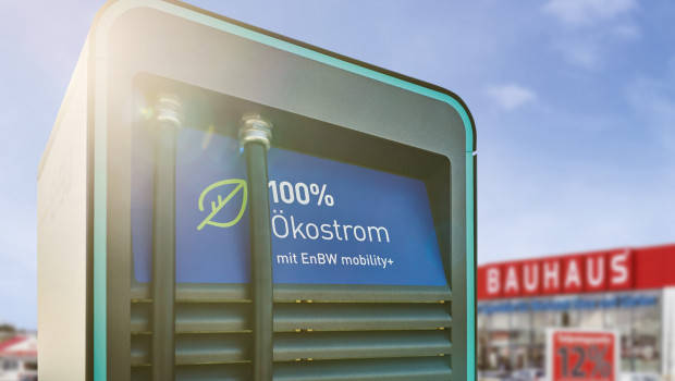 An 106 Standorten können Kunden künftig vor den Fachcentern Strom tanken.&nbsp;