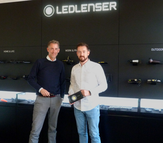 Bei einem Besuch in Solingen sprach die diy-Redaktion mit Michael Reuter (links) und Tobias Schleder. &nbsp;&nbsp;