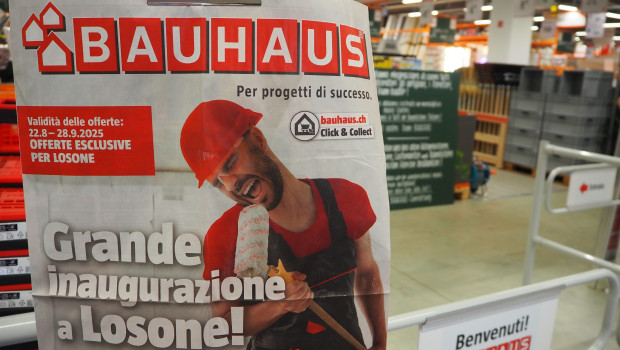 Bauhaus Schweiz spricht jetzt auch auf der Fläche Italienisch.
