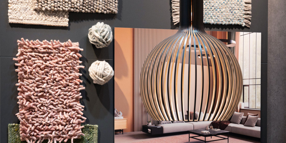 Während bislang vor allem Teppiche und Bodenbeläge im Rahmen der Domotex gezeigt wurden,&nbsp;fassen die Veranstalter das Sortimentsspektrum nun weiter.