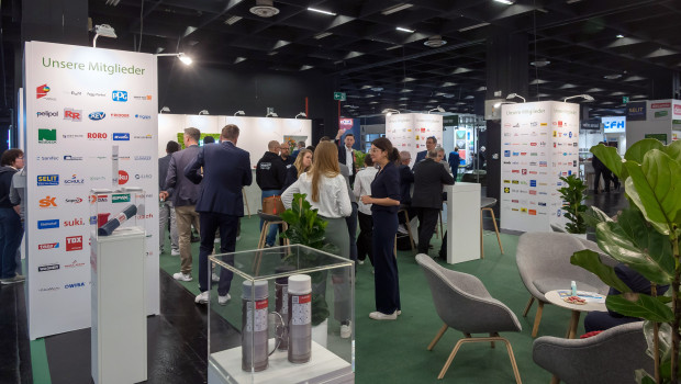 Der HHG-Stand bildet den Mittelpunkt des DIY-Boulevards.&nbsp;