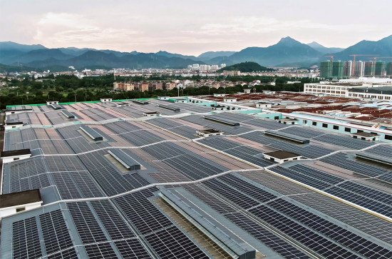 Bereits jetzt deckt Outdoor Living rund 60 Prozent seines Strombedarfs über Photovoltaik. Künftig soll überschüssiger Strom in das lokale Netz eingespeist werden.&nbsp;