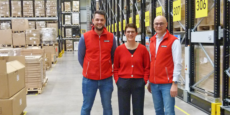 Simon Schwab, Ellen und Ulrich Wagner sind stolz auf die neue Effizienz, die sie mit Lean Management erreichen.&nbsp;