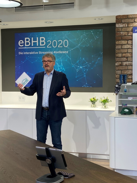 Vor einem Jahr hat Peter Wüst den eBHB aus dem Studio heraus moderiert.