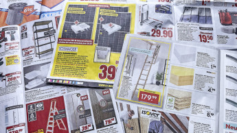 Studie empfiehlt Printprospekt plus hybride Ergänzung