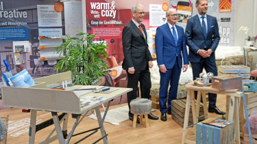 Pfälzisch  bescheiden