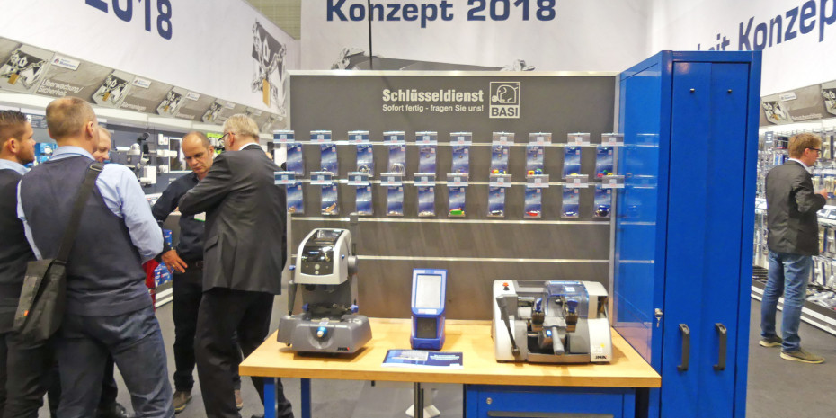 Eurobaustoff-Forum, Schlüsseldienst