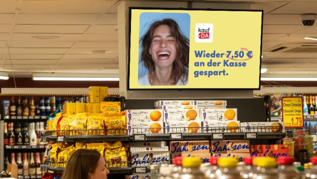 Die Kampagne soll zeigen, dass smartes Shopping Spaß macht, sondern auch eine besondere Freude hervorruft, wenn man stolz auf die Ersparnisse beim Einkauf ist. Die Kampagne soll zeigen, dass smartes Shopping Spaß macht, sondern auch eine besondere Freude hervorruft, wenn man stolz auf die Ersparnisse beim Einkauf ist.