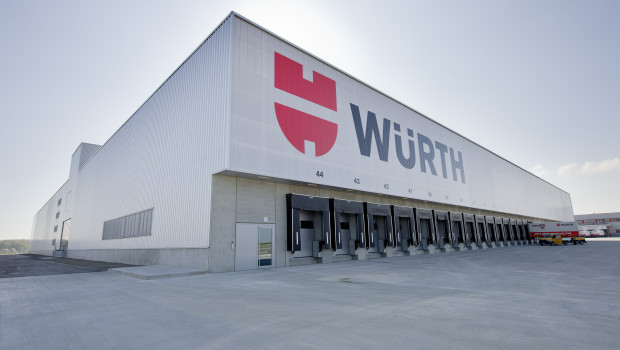 2013 investierte die Würth-Gruppe über 400 Mio. €. Im Bild das neue Vertriebszentrum West.