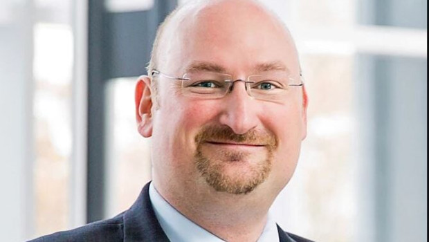 Rico Marquardt zeichnet sich durch Industrieerfahrung, Produktwissen und Vertriebsverstand aus.