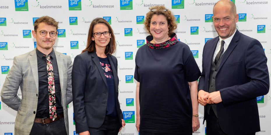 Katharina C. Hamma (2. v. r.), Catja Caspary, Stefan Lohrberg (r.), Manuel Rucar