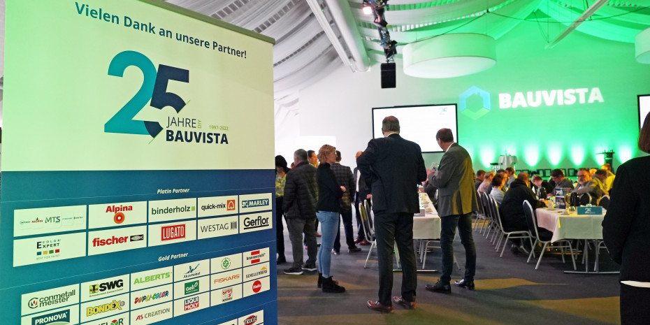 Gut gefüllt waren die Plätze &nbsp;bei den Feierlichkeiten zum &nbsp;25. Geburtstag der Einzelhandelssparte von Bauvista Ende März im thüringischen Oberhof.