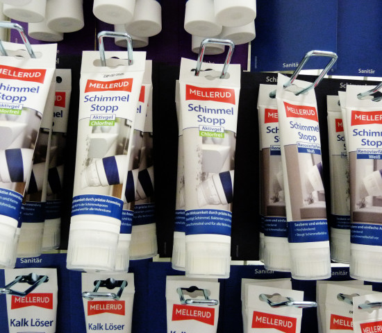 Dauerbrenner bei dem Hersteller von Spezialreinigern sind Mittel zur Schimmelbeseitigung. Die gibt es auch in Tuben. &nbsp;&nbsp;