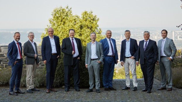 Der Vorstand der Deutschen Bauchemie 2021 wurde im Amt bestätigt. Der Vorstand der Deutschen Bauchemie 2021 wurde im Amt bestätigt.