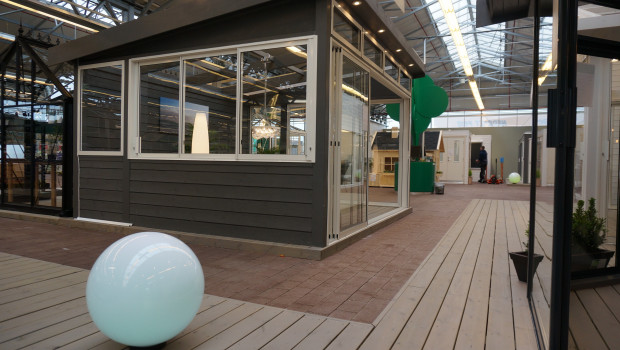 Die Vertriebslinie Skånska Byggvaror beschert der Byggmax-Gruppe derzeit hohe Umsatzrückgänge. Die Vertriebslinie Skånska Byggvaror beschert der Byggmax-Gruppe derzeit hohe Umsatzrückgänge.