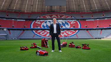 Einhell und FC Bayern München besiegeln Partnerschaft