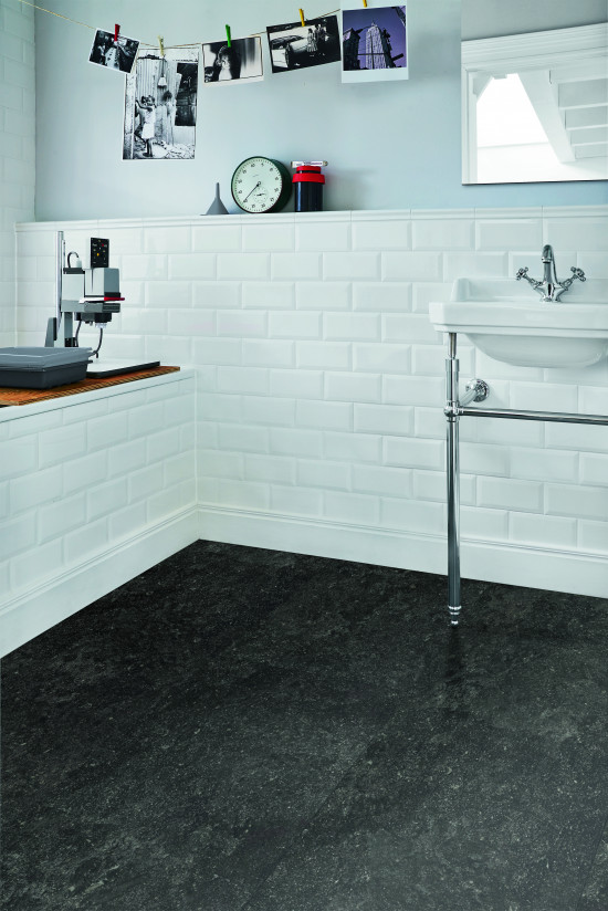 Parador:&nbsp;Auch Beläge in Fliesenoptik sind erhältlich.