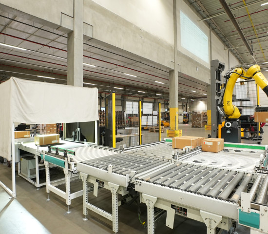 Über ein Scanning-System werden die Barcodes erfasst und weitertransportiert.